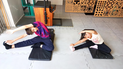 Jaine Pereira Studio Pilates